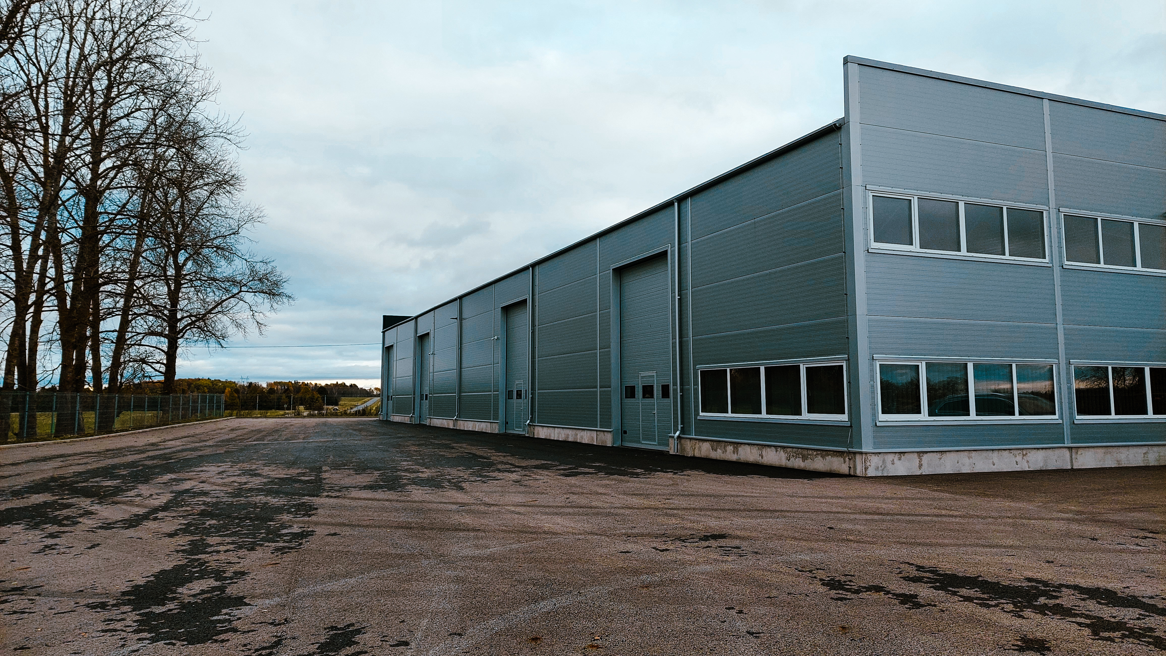 Siseruumis hoiuruum Tartus - StoreMyRide